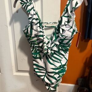 PatPat Tropical Leaf Print One-Piece Swimsuit
